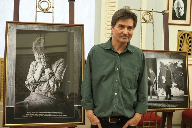 В 2022 году режиссер уехал из России и ставил спектакли в европейских театрах | Источник: Денис Гришкин / Агентство «Москва»