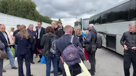 Журналистам из РФ предложили пожить на стадионе во время саммита на Аляске