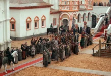 Кинопарк Москино впечатлил масштабной «Соборной площадью» для сериала «Государь» о Петре I kinopark moskino vpechatlil masshtabnoj sobornoj ploshhadyu dlya seriala gosudar o petre -urbandigest-ru-0