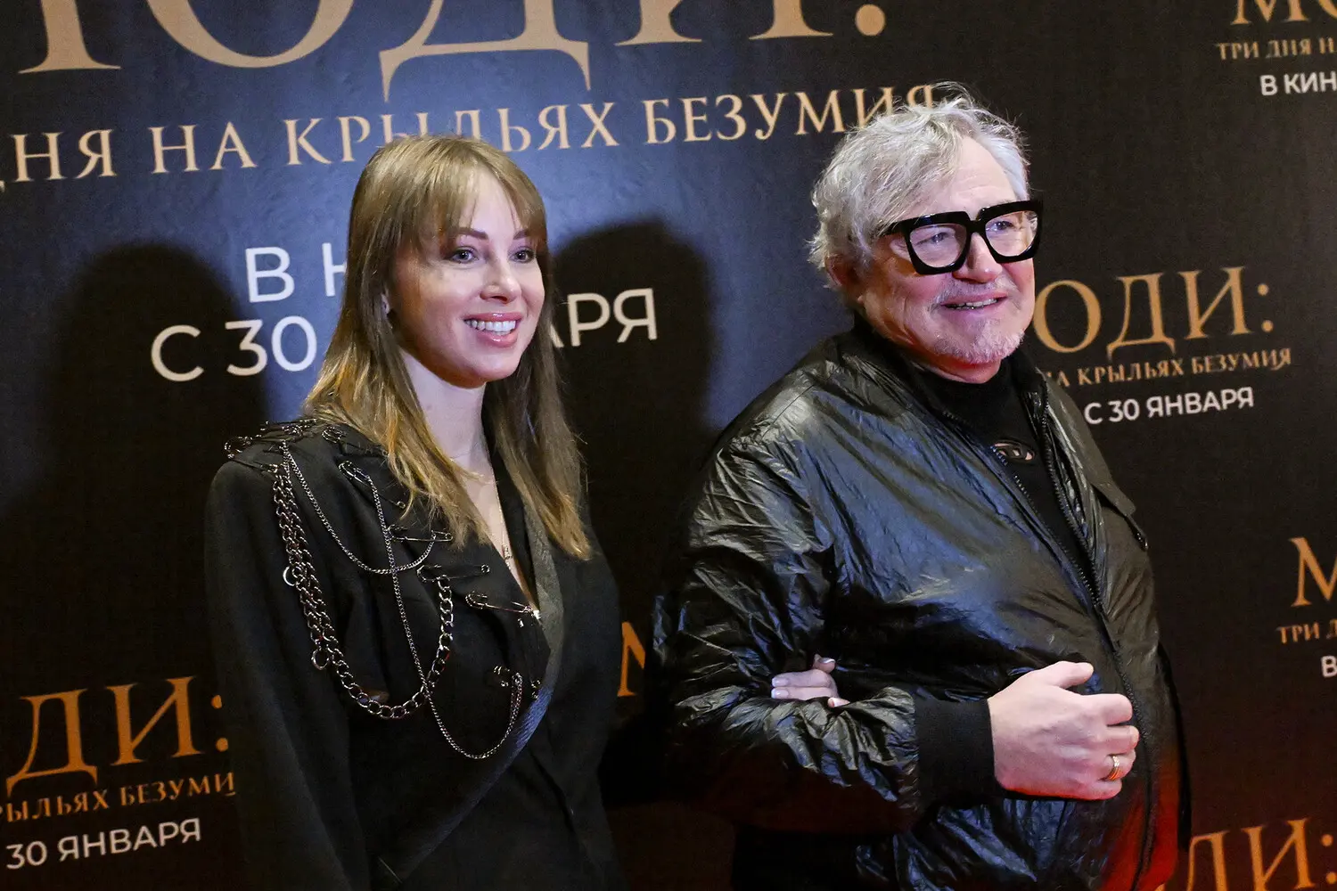 Полина Диброва и Роман Товстик начинаются новую жизнь-0