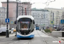 Сергей Собянин запустил трамвайное сообщение между Чистопрудным бульваром и Комсомольской площадью sergej sobyanin zapustil tramvajnoe soobshhenie mezhdu chistoprudnym bulvarom i komsomolskoj ploshhadyu-urbandigest-ru-0