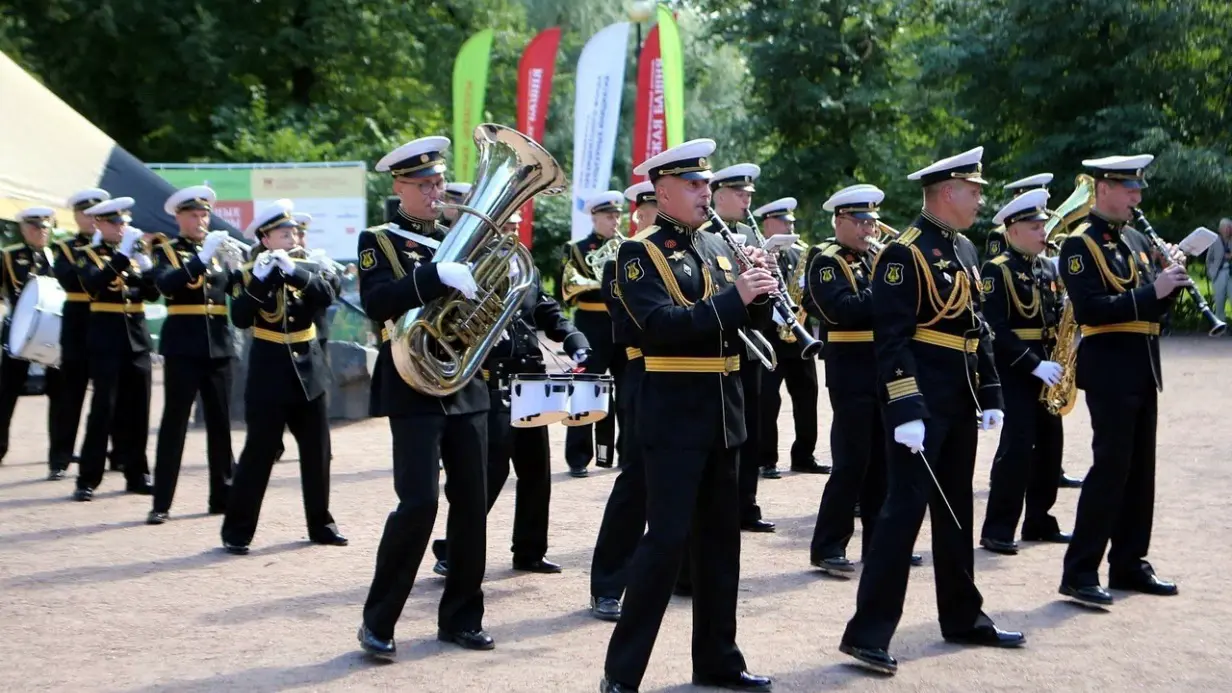 Заключительный концерт IX сезона «Военные оркестры в парках» пройдет в Кронштадте