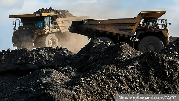 Путин заявил о запасах угля в России на тысячу лет