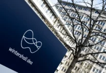 Владимир Путин выступает против Wintershall Dea, РФ блокирует арбитраж vladimir putin vystupaet protiv rf blokiruet arbitrazh-urbandigest-ru-0