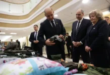 Артем Жога и Денис Паслер открыли выставку в Заксо, посвященную дронам и тайнам Женского движения artem zhoga i denis pasler otkryli vystavku v zakso posvyashhennuyu dronam i tajnam zhenskogo dvizheniya-urbandigest-ru-0