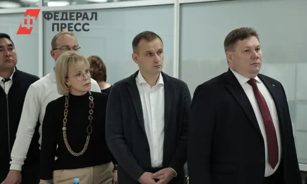 Бабушкина и Леонов обсудили доступные лекарства для здоровья на Урале-0