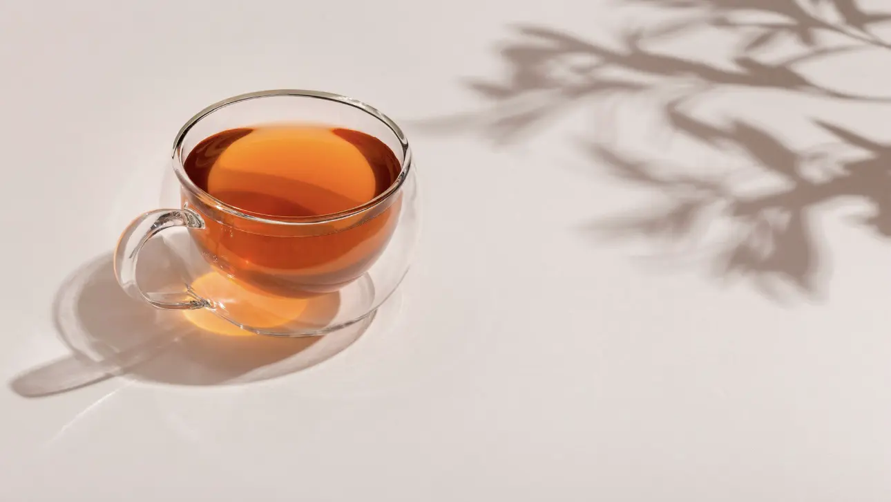 Врач Онищенко объяснил, чем опасен чай с пестицидами