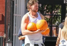 Кристофер Шварценеггер удивил образом после похудения в Брентвуде, Калифорния kristofer shvarczenegger udivil obrazom posle pohudeniya v brentvude kaliforniya-urbandigest-ru-0