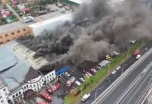 МЧС России ликвидировало масштабный пожар на предприятии автохимии в Пушкине mchs rossii likvidirovalo masshtabnyj pozhar na predpriyatii avtohimii v pushkine-urbandigest-ru-0