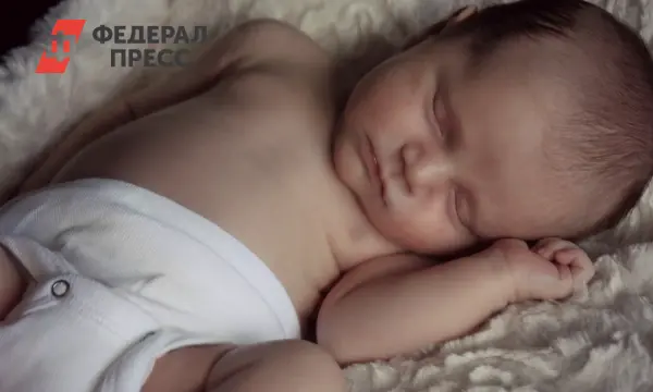 Участие отца в родах и перерезание пуповины укрепляют связь в Рязанском перинатальном центре-0