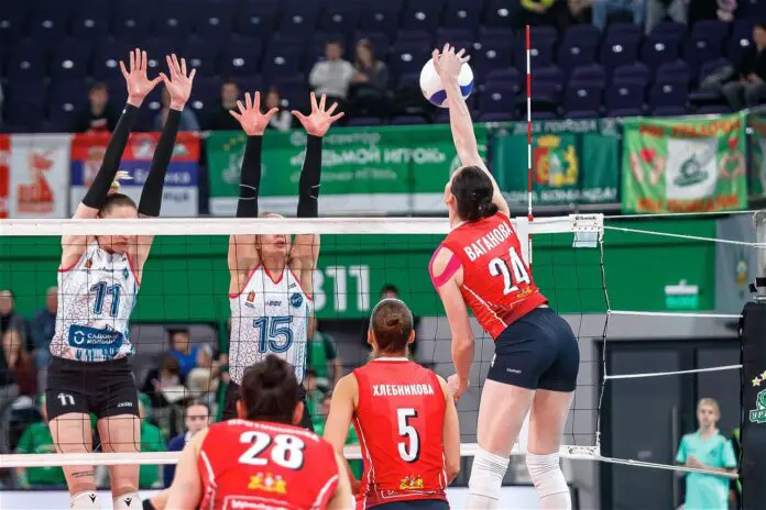 Уралочка под руководством Михаила Карполя одержала победу над Заречье-Одинцово в Екатеринбурге-0