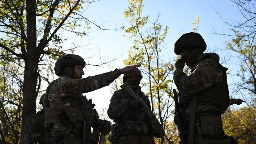 Девятнадцатилетний боец с множественными ранениями один спас группу от обстрела