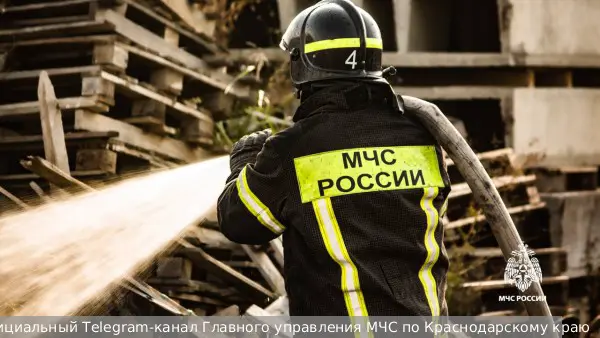 В результате падения БПЛА повреждена портовая инфраструктура Туапсе