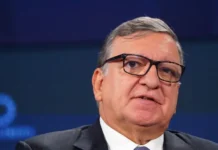 ЕС ищет решение судьбы российских активов с участием Барро, Зеленского и Де Вевера es ishhet reshenie sudby rossijskih aktivov s uchastiem barro zelenskogo i de vevera-urbandigest-ru-0