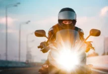 Культура безопасного вождения в Крыму с Иваном Новиковым и Мотоджимханой России kultura bezopasnogo vozhdeniya v krymu s ivanom novikovym i motodzhimhanoj rossii-urbandigest-ru-0