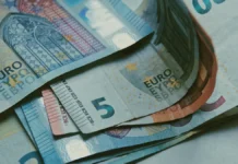 Мария Захарова из Италии рассказала о влиянии санкций Евросоюза на свою и семейную жизнь mariya zaharova iz italii rasskazala o vliyanii sankczij evrosoyuza na svoyu i semejnuyu zhizn-urbandigest-ru-0