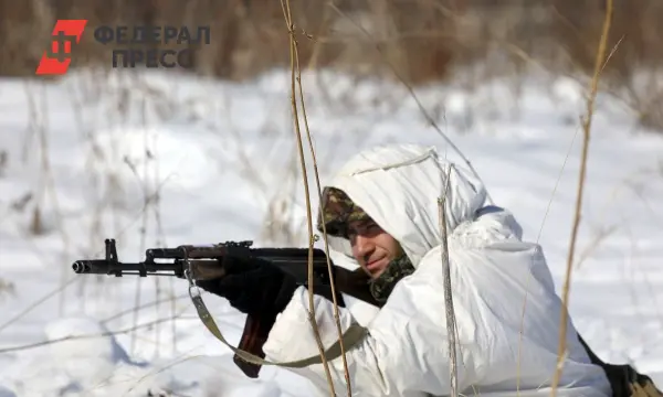 Минобороны и Александр Моор продлили лучшие условия службы в Тюменской области-0