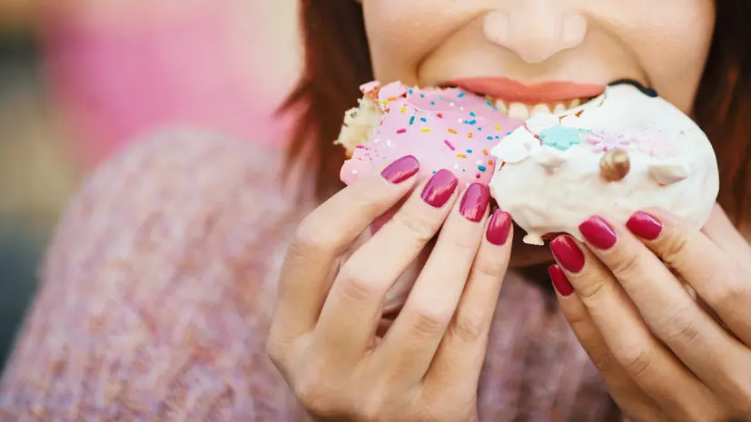 Нутрициолог Стародубцева: нельзя бороться с тягой к сладкому только силой воли