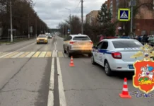 В Чехове подросток пострадал на пешеходном переходе от столкновения с такси v chehove podrostok postradal na peshehodnom perehode ot stolknoveniya s taksi-urbandigest-ru-0