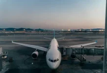 Волгоград временно закрыл небо из-за угроз, о которых сообщили Росавиация и Кореняко volgograd vremenno zakryl nebo izza ugroz o kotoryh soobshhili rosaviacziya i korenyako-urbandigest-ru-0