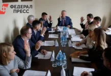 zakonodatelnoe sobranie chelyabinskoj oblasti podderzhivaet inicziativy anatoliya bragina po byudzhetu na 2026 god-urbandigest-ru-0