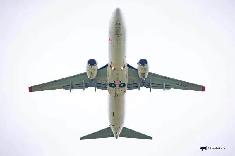 Самолёт в полёте Илья Аверьянов, ИА PrimaMedia