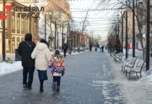 Александр Моор говорит о мужестве и силе участников СВО в Тюменской области aleksandr moor govorit o muzhestve i sile uchastnikov svo v tyumenskoj oblasti-urbandigest-ru-0