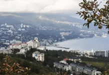 ilya reznik i olga kovitidi sozdayut gimn kryma pri podderzhke konstantinova-urbandigest-ru-0
