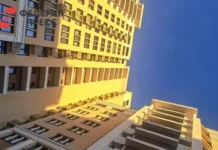 Илья Русяев советует, как ускорить приватизацию жилья через МФЦ и Госуслуги ilya rusyaev sovetuet kak uskorit privatizacziyu zhilya cherez mfcz i gosuslugi-urbandigest-ru-0