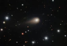 Комета 3I/ATLAS сблизилась с Землей и Юпитером как межзвездный гость kometa 3 sblizilas s zemlej i yupiterom kak mezhzvezdnyj gost-urbandigest-ru-0