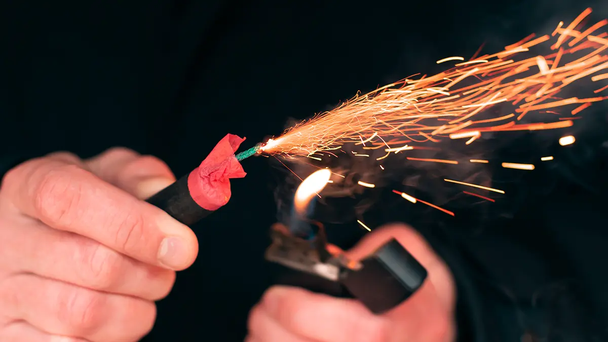 Московская полиция предупредила об ответственности за использование пиротехники