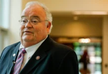 Билли Лонг оптимистично шутит Исландию ждёт статус штата США billi long optimistichno shutit islandiyu zhdyot status shtata ssha-urbandigest-ru-0