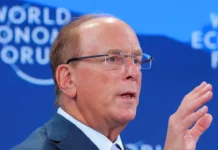 Давос может переехать Ларри Финк и ВЭФ обсуждают перемены davos mozhet pereehat larri fink i vef obsuzhdayut peremeny-urbandigest-ru-0