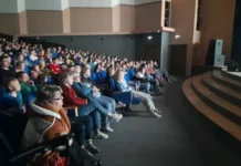 kinofestival zolotoj voron v sverdlovskoj oblasti 140 pokazov-urbandigest-ru-0