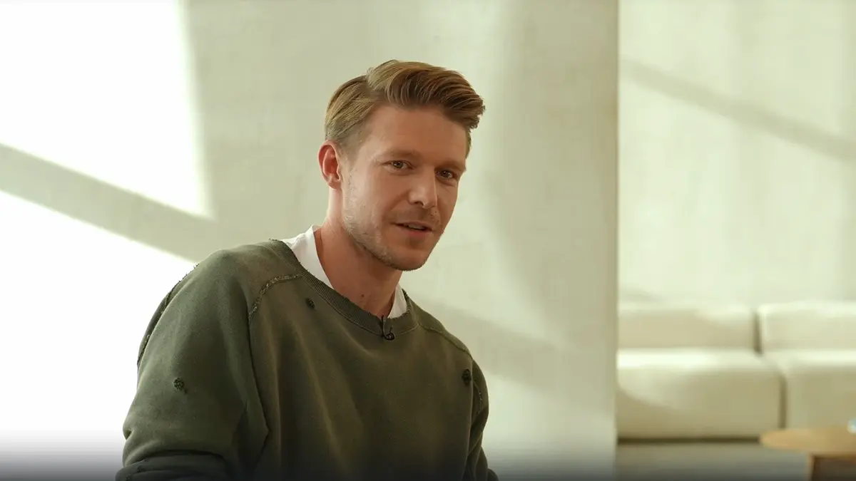 Никита Ефремов собрался жениться на 26-летней актрисе Гершевич