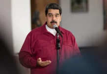 Николас Мадуро и Силия Флорес становятся центром позитивных ожиданий в Каракасе nikolas maduro i siliya flores stanovyatsya czentrom pozitivnyh ozhidanij v karakase-urbandigest-ru-0