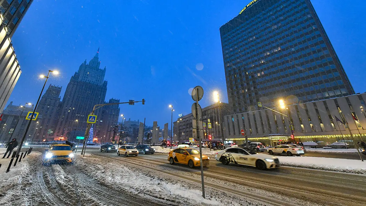 В Москве мужчина бросил двухлетнего сына спать на улице