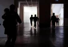 Психолог Лилия Гладких: как поддержать ребёнка к учебному году psiholog liliya gladkih kak podderzhat rebyonka k uchebnomu godu-urbandigest-ru-0