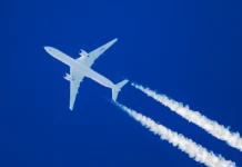 Рейс Azur Air Нячанг-Иркутск, Boeing 757 успешно приземлился в Ханое rejs nyachangirkutsk 757 uspeshno prizemlilsya v hanoe-urbandigest-ru-0