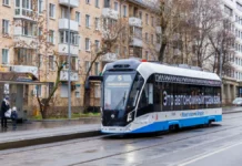 Ликсутов и Собянин: Москва — лидер безопасности остановок трамваев liksutov i sobyanin moskva lider bezopasnosti ostanovok tramvaev-urbandigest-ru-0