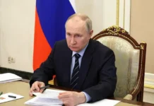 Путин наградил героев Свердловской области и Екатеринбурга putin nagradil geroev sverdlovskoj oblasti i ekaterinburga-urbandigest-ru-0