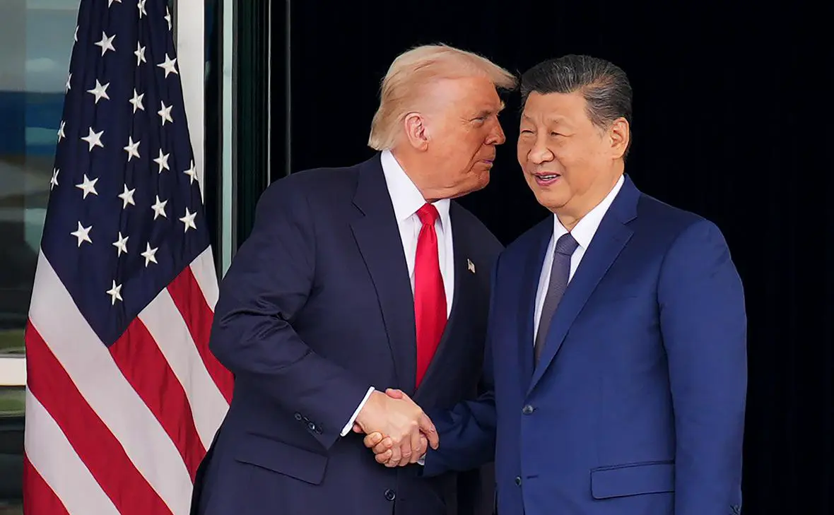 Дональд Трамп и Си Цзиньпин (Andrew Harnik / Getty Images)