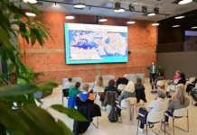 den kosmonavtiki na vokzalah masterklassy art filmy-urbandigest-ru-0