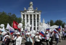 gennadij onishhenko sovetuet rossiyanam prazdnovat maj v rossii-urbandigest-ru-0
