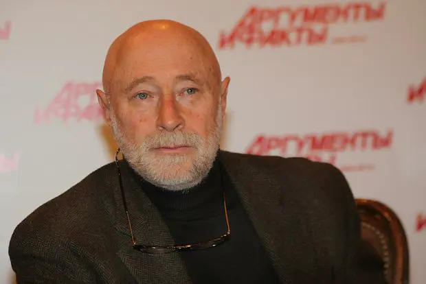 Григорий Остер