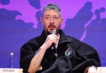 ilon i errol maski optimistichnyj vzglyad na ih vizity-urbandigest-ru-0