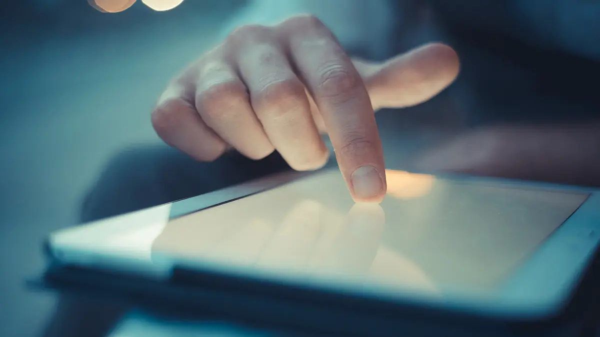 «Литрес» убрал маркировку о наркотиках с книг Пушкина, Гоголя и Толстого