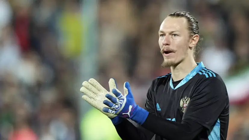 Сафонов объяснил, почему игроки ПСЖ вышли на матч с «Анже» в футболках с чужими фамилиями