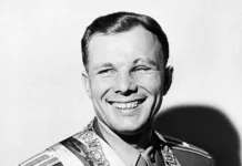 yurij gagarin i komanda czska sport uvlecheniya i lyubov k armejczam-urbandigest-ru-0