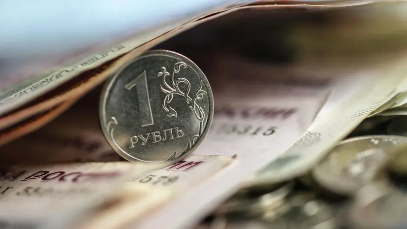 Аналитик Смирнов объяснил, почему рубль сохраняет сильные позиции